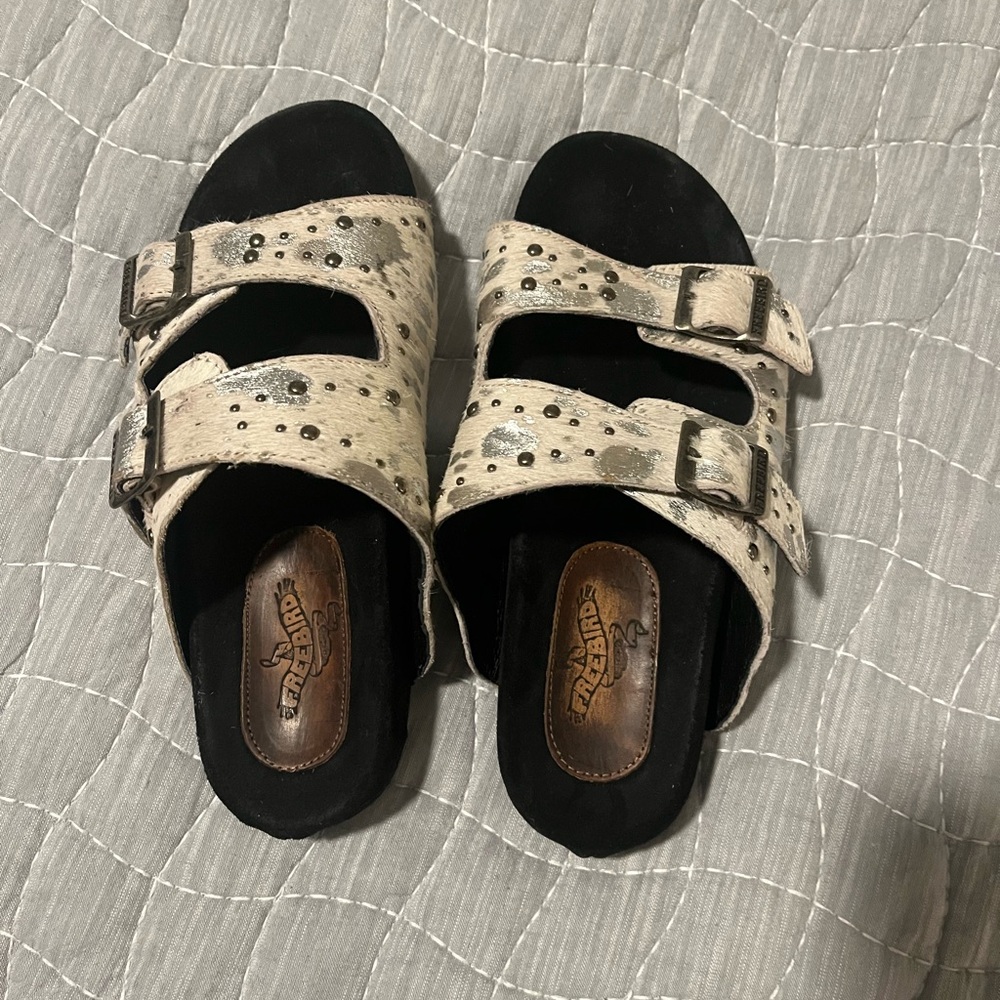 Freebird Asher White Pony sandals 9